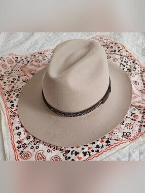 Stetson Jackson Silverbelly Beige Fur Felt Wool Fedora Cowboy Hat Unisex Medium